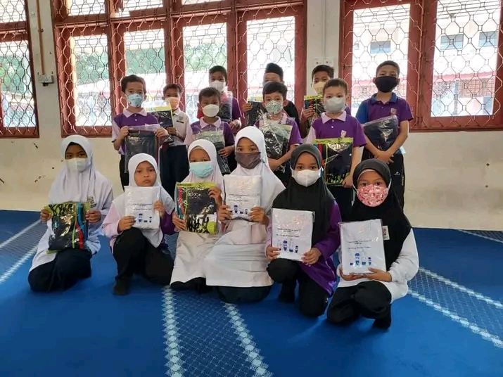 Restu Dana Murid B40 Restu Dana Murid B40